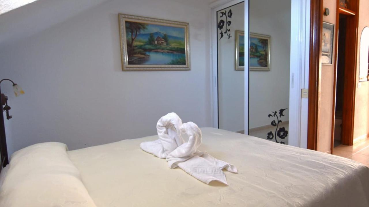 דירות ארונה Casa Nicole Parque Santiago 2 מראה חיצוני תמונה